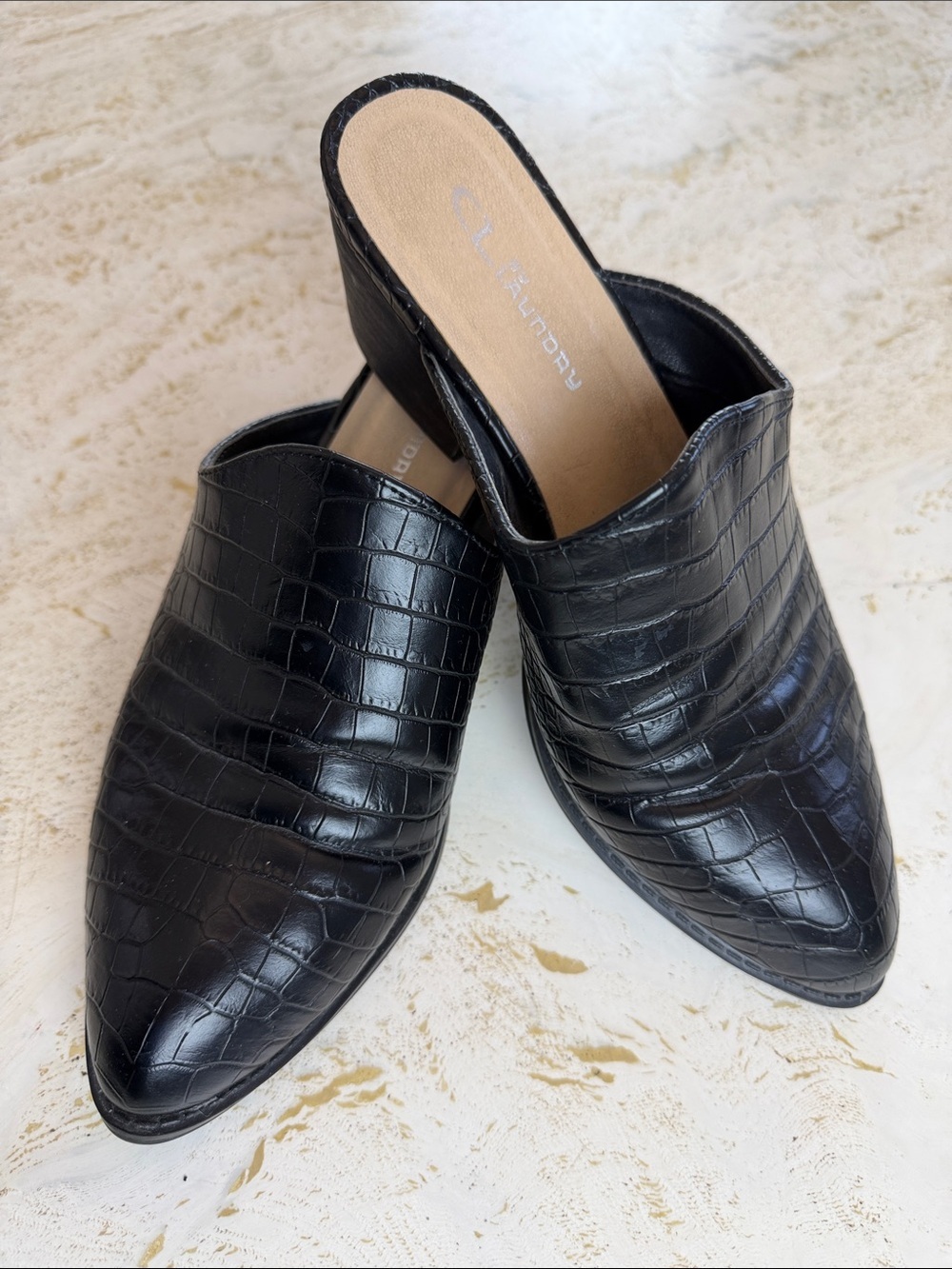 CL BY LAUNDRY Catherin Black Embossed Mule Clogs Women’s Size 8.5